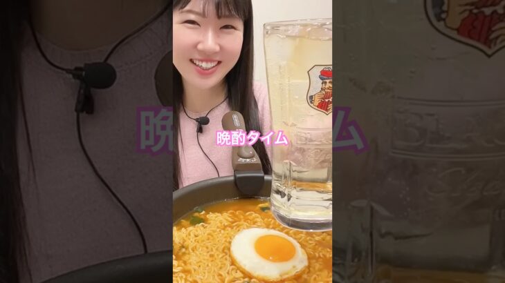 【女1人飲み🍺💓】ジンラーメン🍜からあげクン🍗チョコクレープ🍫で食べ飲み😋🍻〆もあり